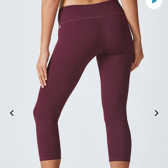 Fabletics define mid rise Capri leggings - Picture 2 of 11